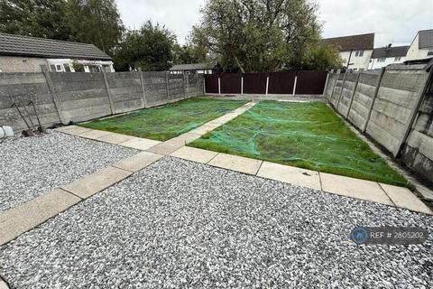 3 bedroom semi-detached house to rent, Brookway Lane, St Helens, WA9
