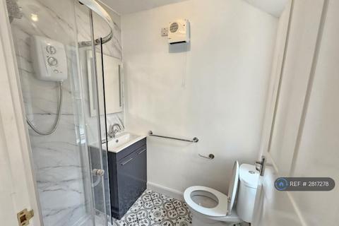 undefined, Queens Road, Ascot, SL5