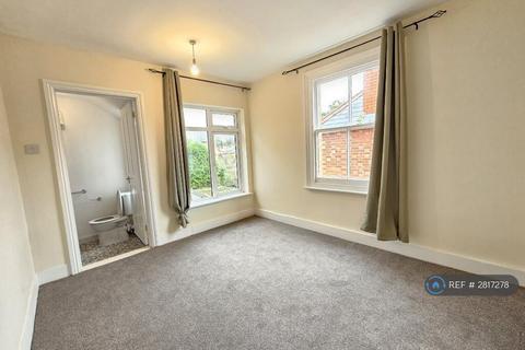 undefined, Queens Road, Ascot, SL5