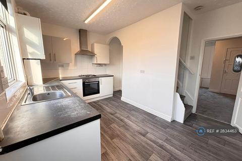 3 bedroom terraced house to rent, Rupert St, Manchester, M26