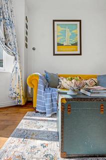 3 bedroom semi-detached house for sale, Gleneldon Road, London, SW16