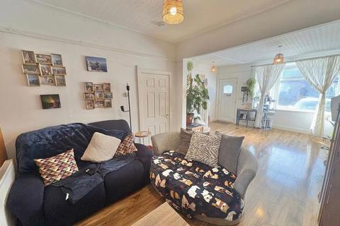 3 bedroom terraced house to rent, Gentwood Road, Liverpool, L36