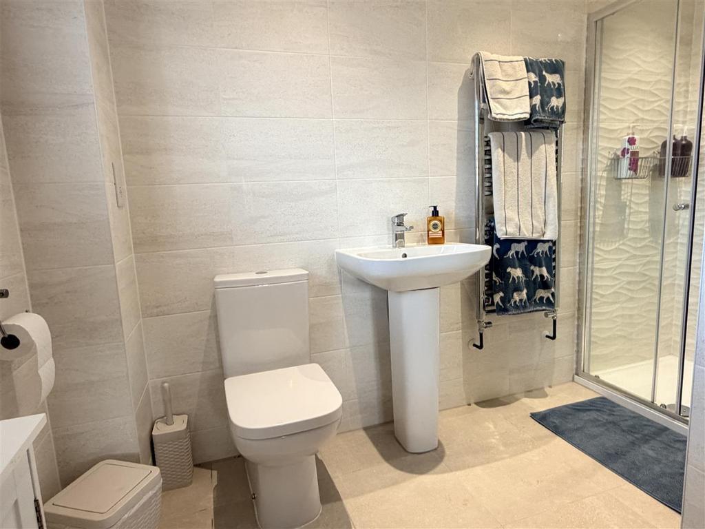 En suite shower/wc