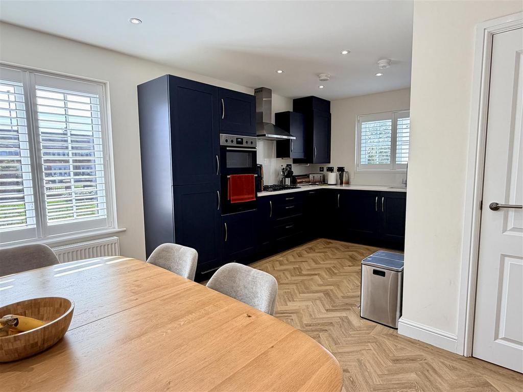 Open plan dining kitchen