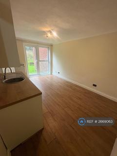 undefined, Startpoint, Luton, LU1