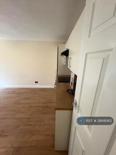 undefined, Startpoint, Luton, LU1