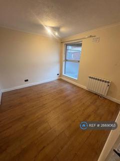 undefined, Startpoint, Luton, LU1