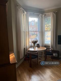 1 bedroom flat to rent, Trinity Road, London, SW18