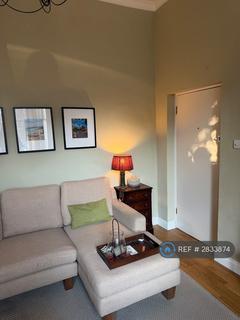 1 bedroom flat to rent, Trinity Road, London, SW18