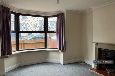 3 bedroom terraced house to rent, Factory Road, Hinckley, LE10