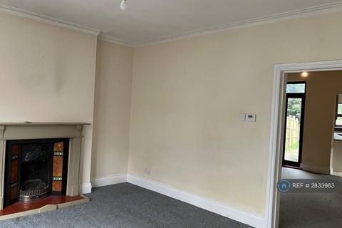 3 bedroom terraced house to rent, Factory Road, Hinckley, LE10