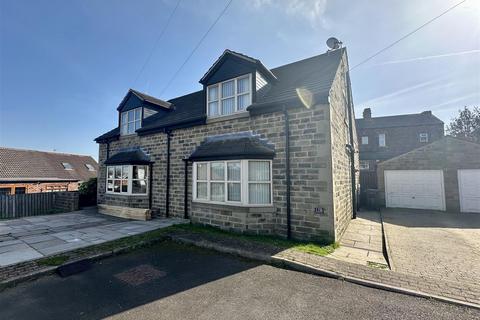 3 bedroom semi-detached house for sale, Dewsbury Gate Road, Dewsbury