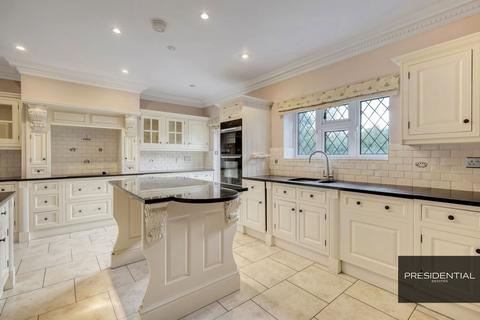 undefined, Spareleaze Hill, Loughton IG10