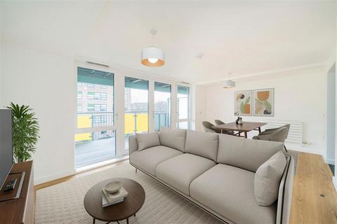 2 bedroom flat for sale, Clarence Avenue, London SW4