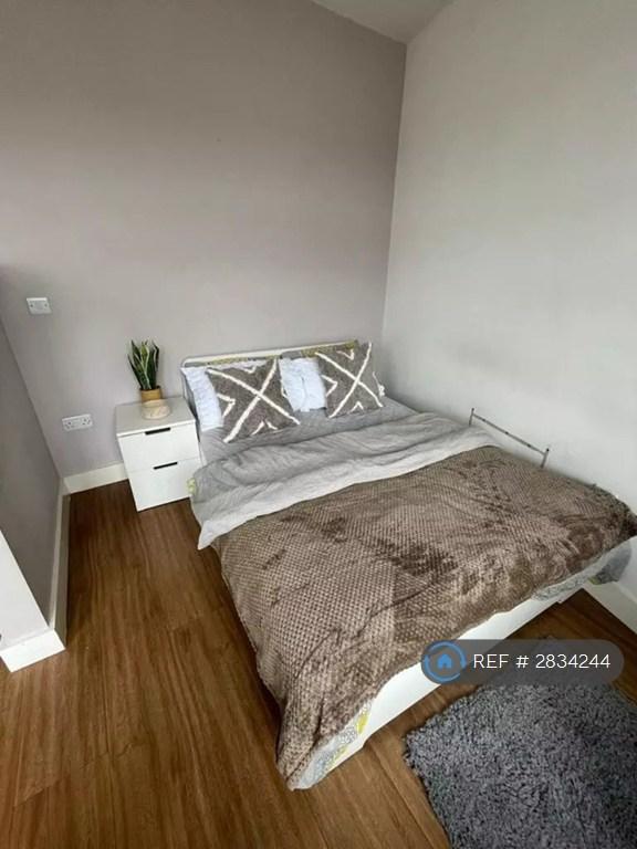 Flat 10