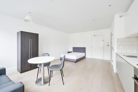 Studio to rent, at GCP - London, Flat 22, Osborn House, Osborn Terrace SE3