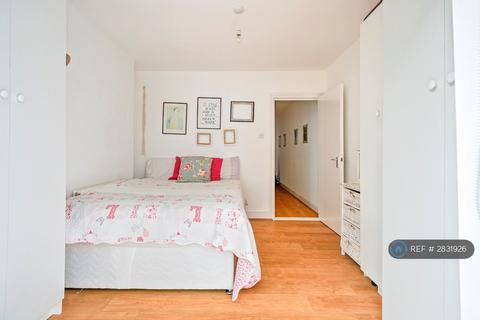 2 bedroom flat to rent, Portnall Road, London, W9