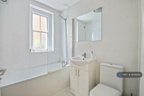 2 bedroom flat to rent, Portnall Road, London, W9