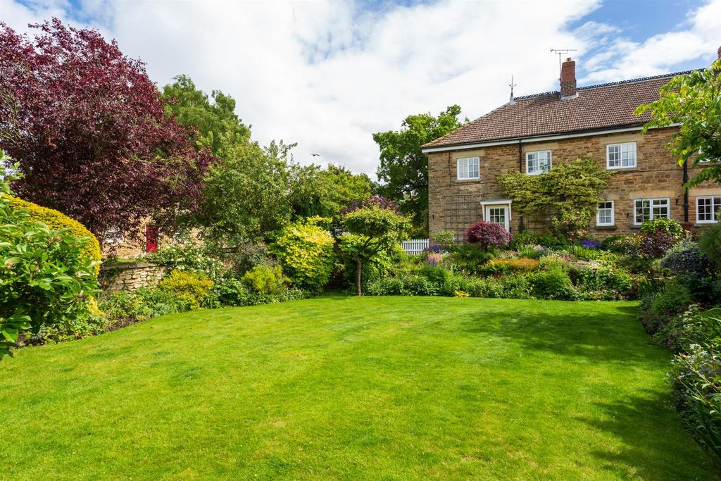 House & Garden