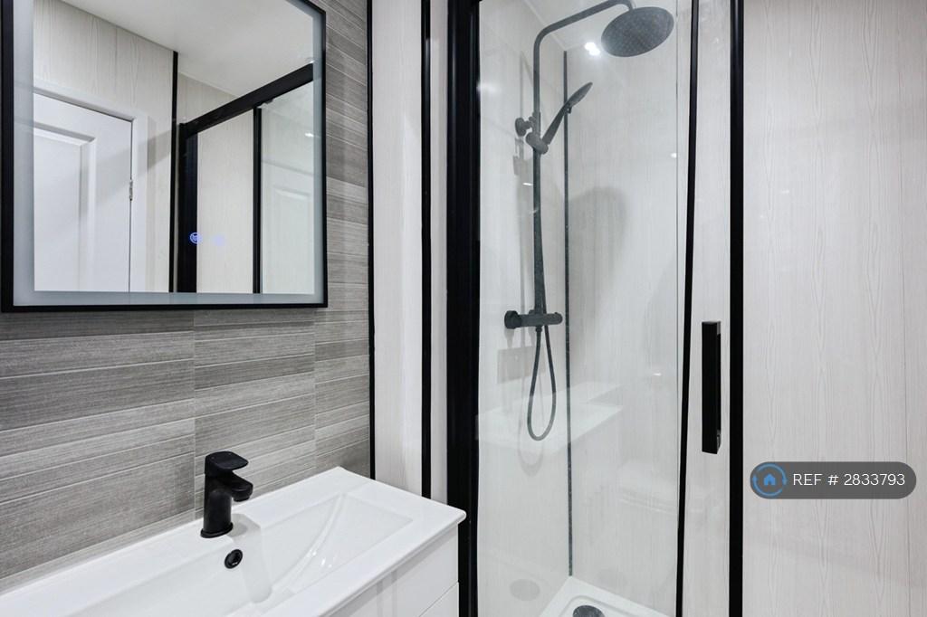 Lower Ground Floor - Shower Room