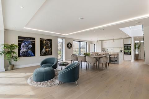 undefined, Bader House, Courtlands Park, Banstead, SM7