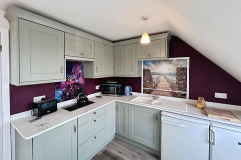 1 bedroom in a house share to rent, Oaklands Road, Havant, Hampshire, PO9