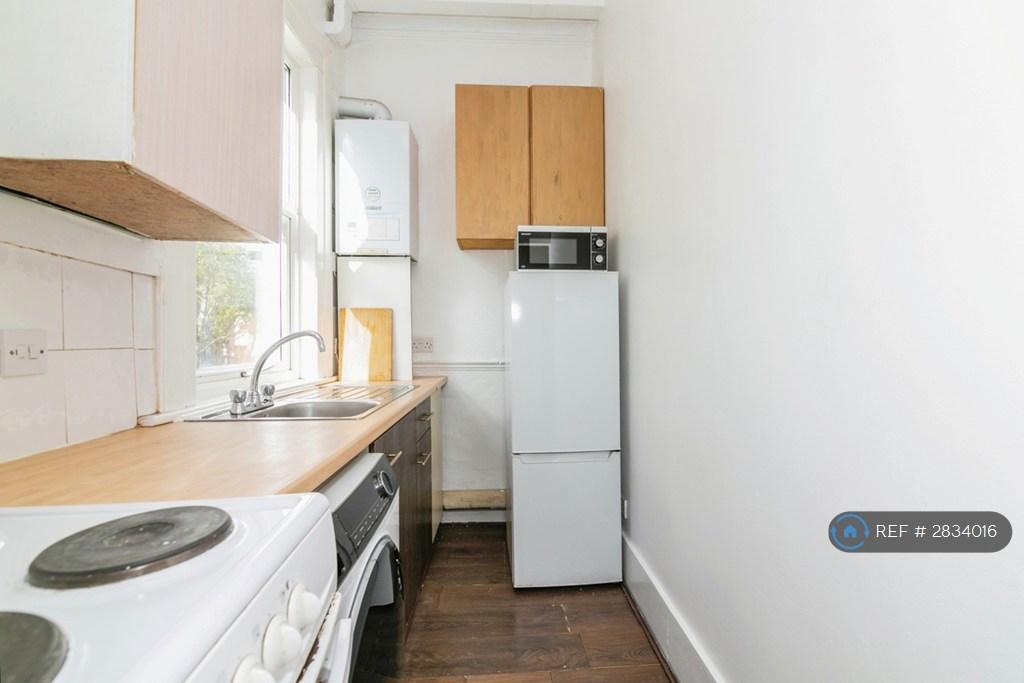 Kitchen Leading To Living Room