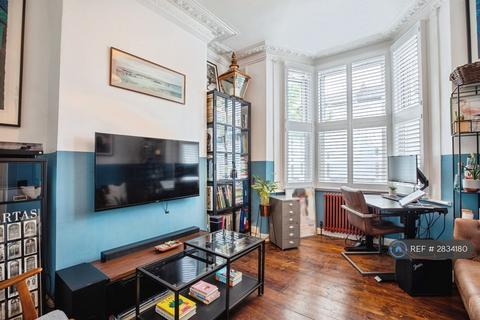 1 bedroom flat to rent, Adys Road, London, SE15