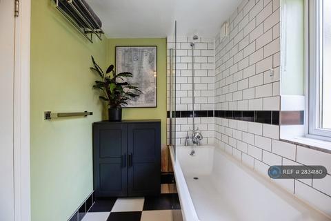 1 bedroom flat to rent, Adys Road, London, SE15