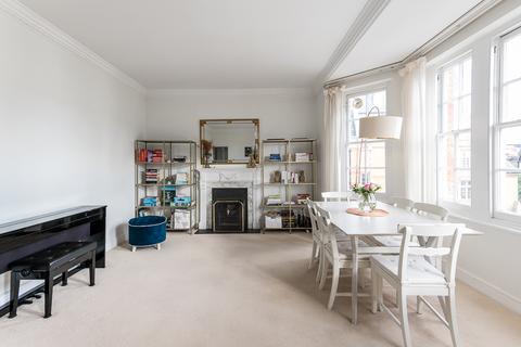 3 bedroom apartment for sale, Pitt Street, Kensington, W8