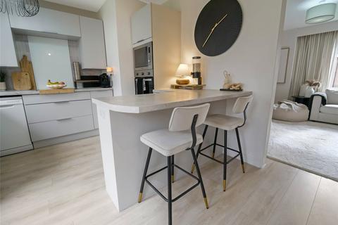 3 bedroom semi-detached house for sale, Vryburg Crescent, East Kilbride, Glasgow, South Lanarkshire, G75