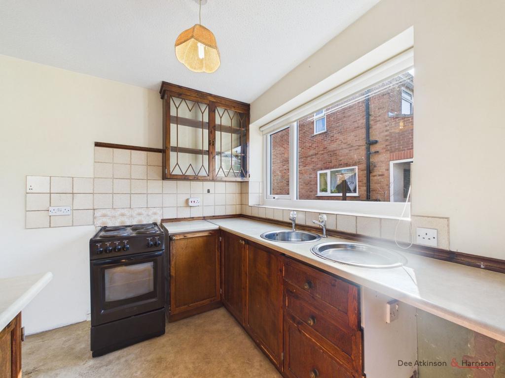 Kitchen/Dining Area