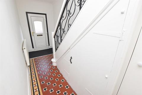 undefined, Heneage Road, Grimsby DN32