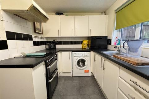 undefined, Denbeck Wood, Eastleaze SN5