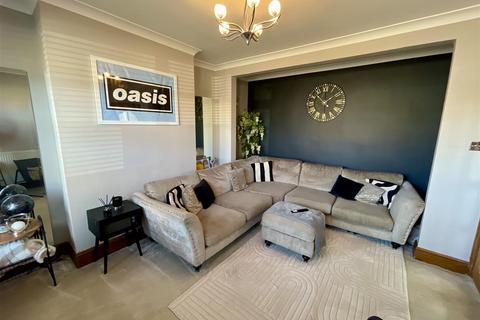 3 bedroom semi-detached house for sale, Parkside, Darlington
