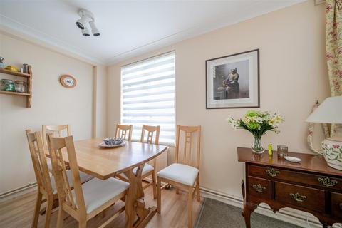 3 bedroom flat for sale, Princes Drive, Sandwich CT13