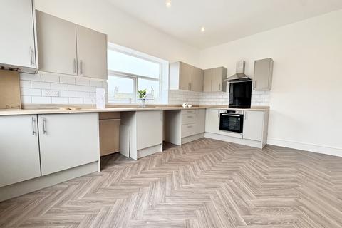 undefined, Walker Terrace, BRADFORD BD13