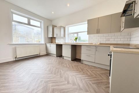 undefined, Walker Terrace, BRADFORD BD13