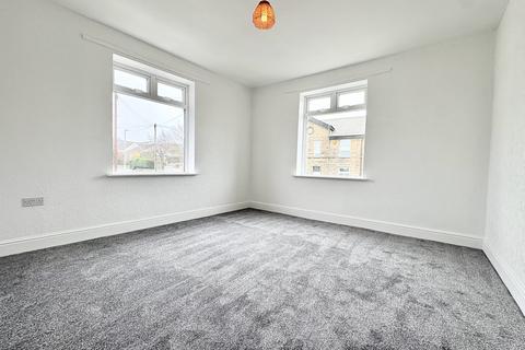 undefined, Walker Terrace, BRADFORD BD13