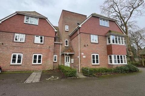 undefined, Bassett Green Road, SOUTHAMPTON