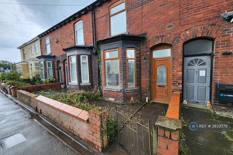 2 bedroom terraced house to rent, Station Road, Blackrod, Bolton, BL6
