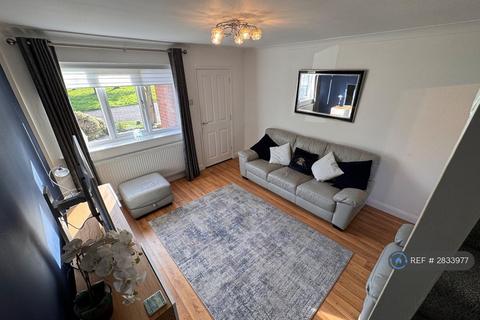 2 bedroom semi-detached house to rent, Marsh Way, Preston, PR1