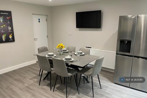 undefined, Whitley Wood Road, Reading, RG2