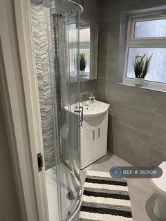 undefined, Whitley Wood Road, Reading, RG2