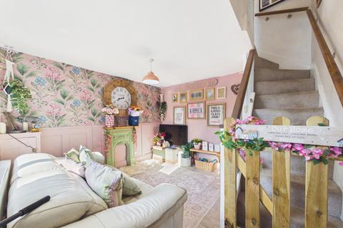 2 bedroom semi-detached house for sale, Henwick Road, Worcester, Worcestershire, WR2