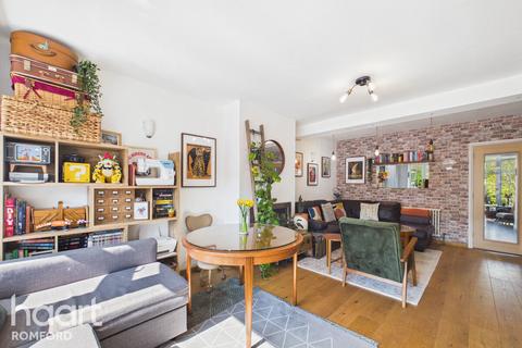 undefined, Recreation Avenue, Romford, RM7 9ET