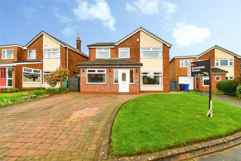 4 bedroom detached house for sale, Barnside Close, Bury, Greater Manchester, BL9