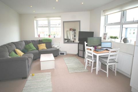 2 bedroom apartment to rent, Durnsford Road, London, SW19