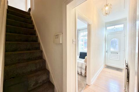 3 bedroom semi-detached house for sale, Beechwood Avenue, Stockport SK5
