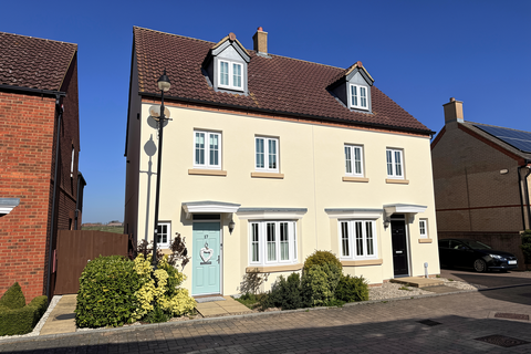 undefined, Bluebell Drive, Lower Stondon, Henlow, SG16